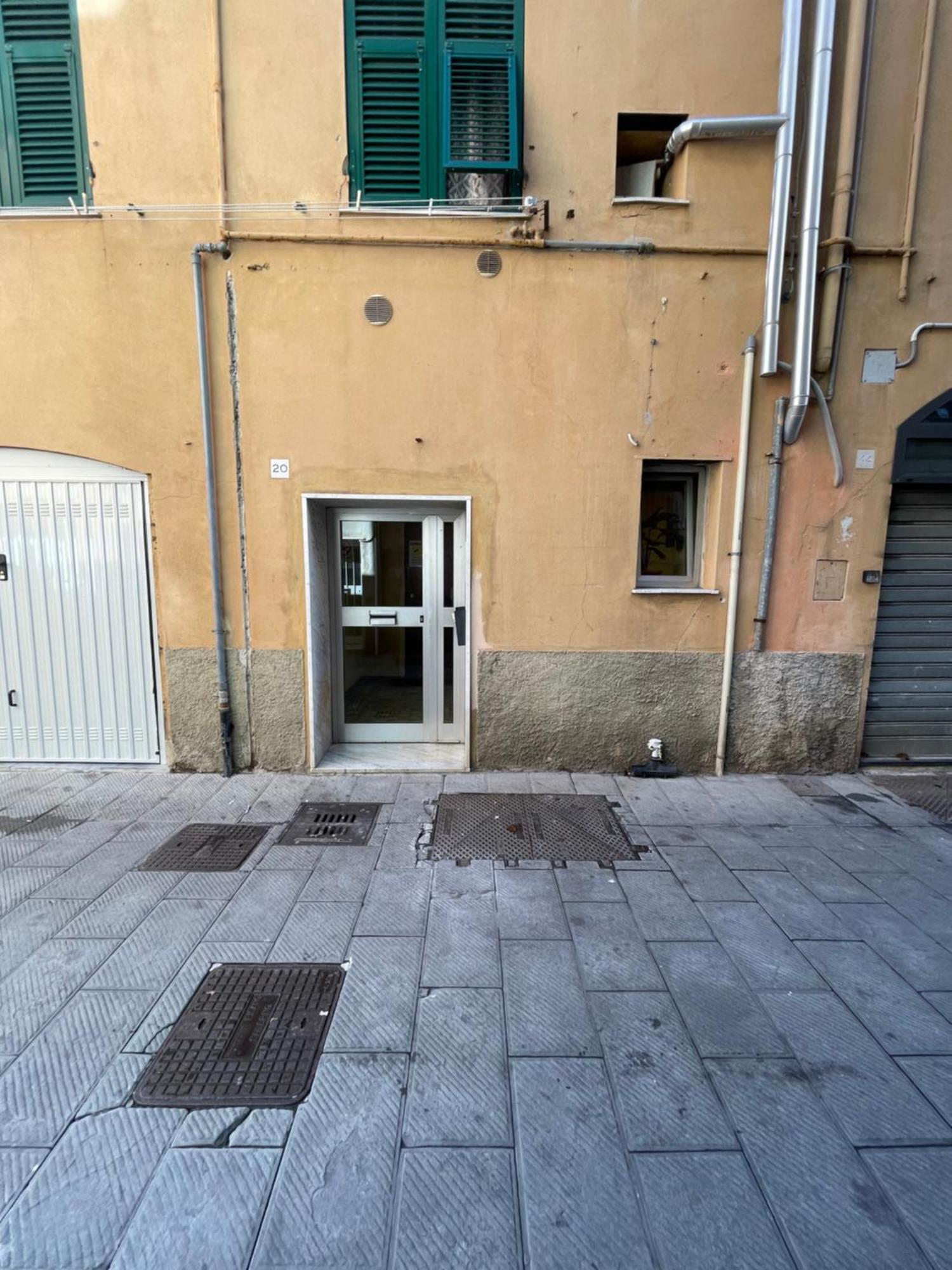 Bilocale Arredato Sestri Ponente Lägenhet Genua Exteriör bild
